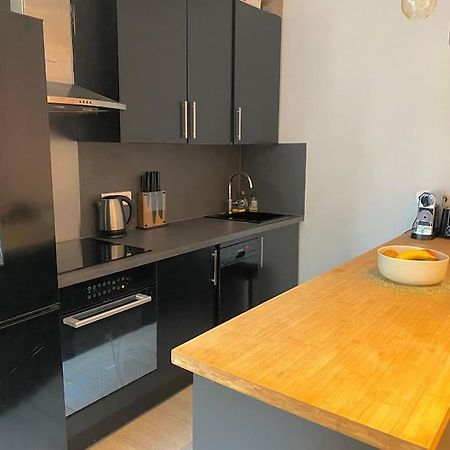 Superbe Appartement Batignolles ปารีส ภายนอก รูปภาพ
